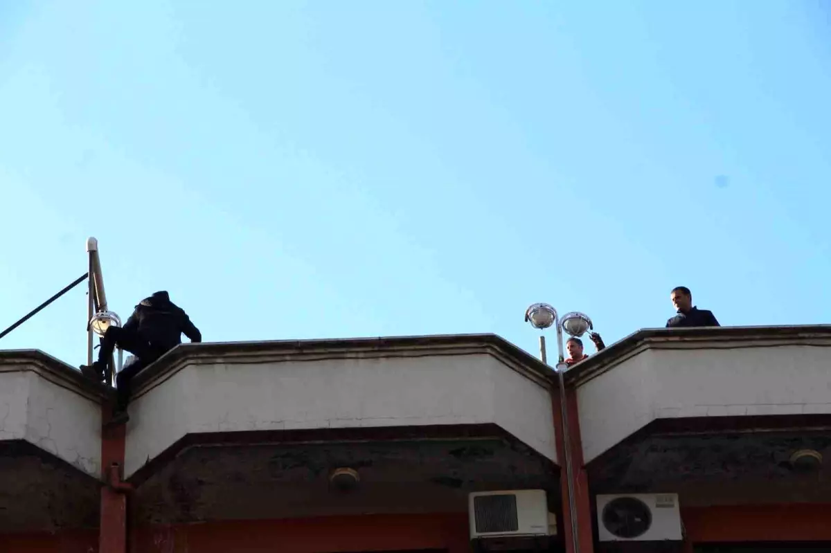 Batman’da İntihar Girişimi