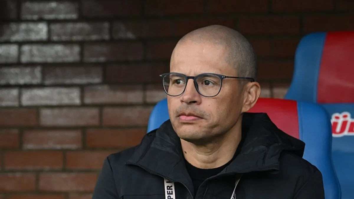 Son dakika haberi: Antalyaspor, Alex De Souza ile yollarını ayırdı!
