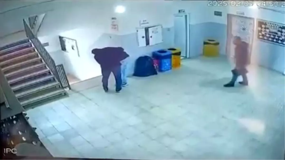 Öğrenci Heimlich ile Kurtarıldı